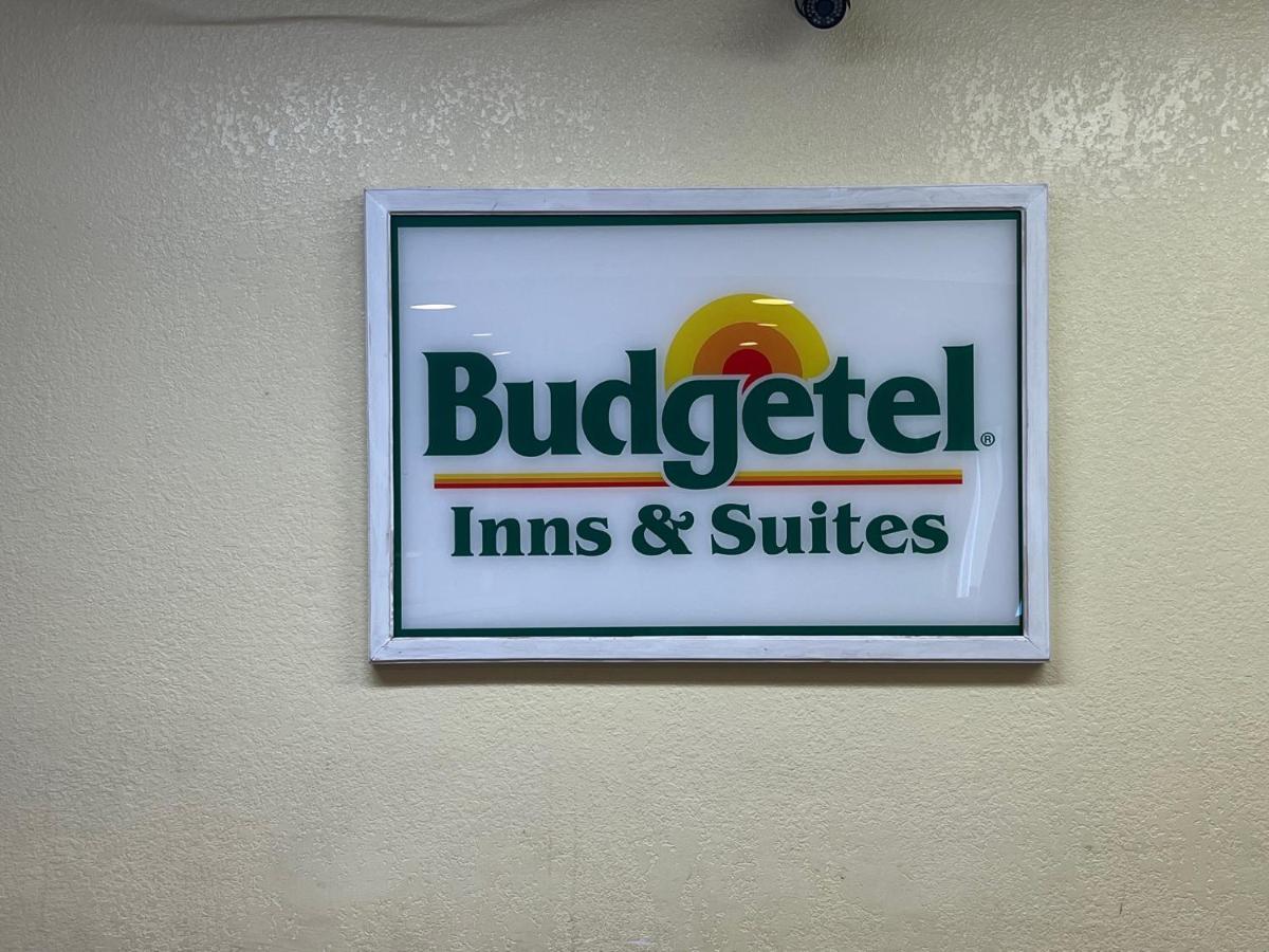 Budgetel Inns&Suites Fairfield Exterior foto