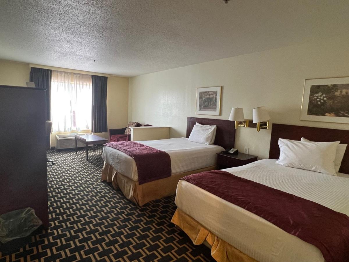 Budgetel Inns&Suites Fairfield Exterior foto